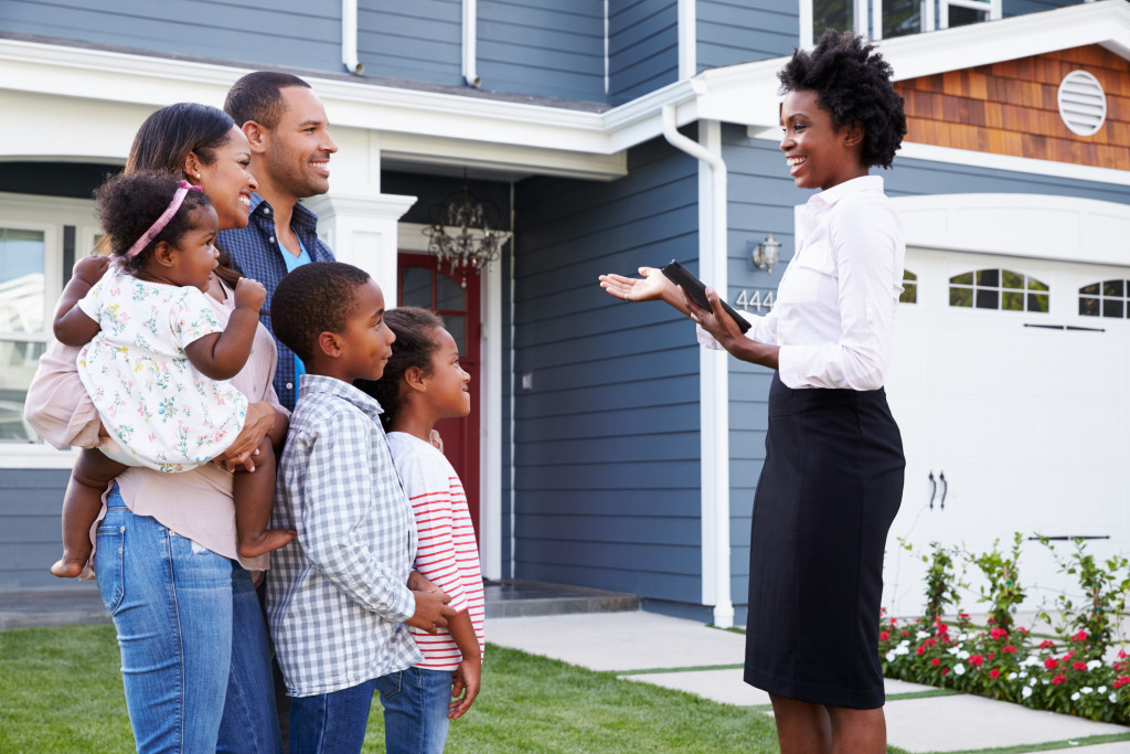 family of color buying a house