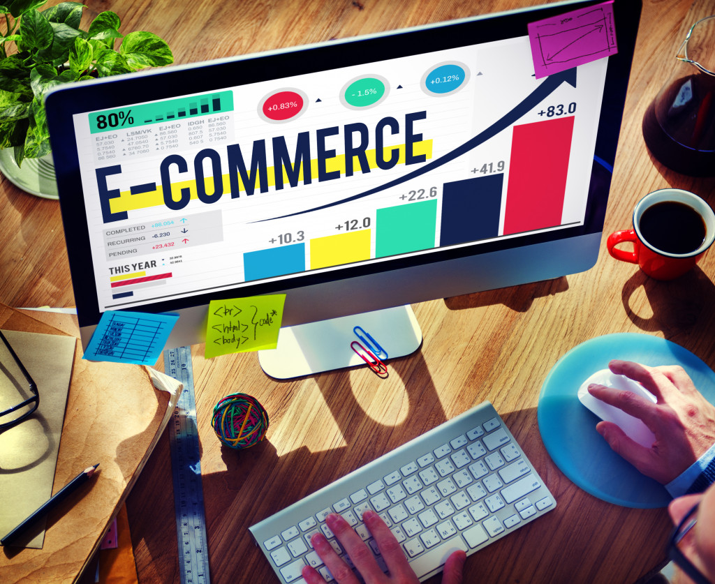Learning how e-commerce works